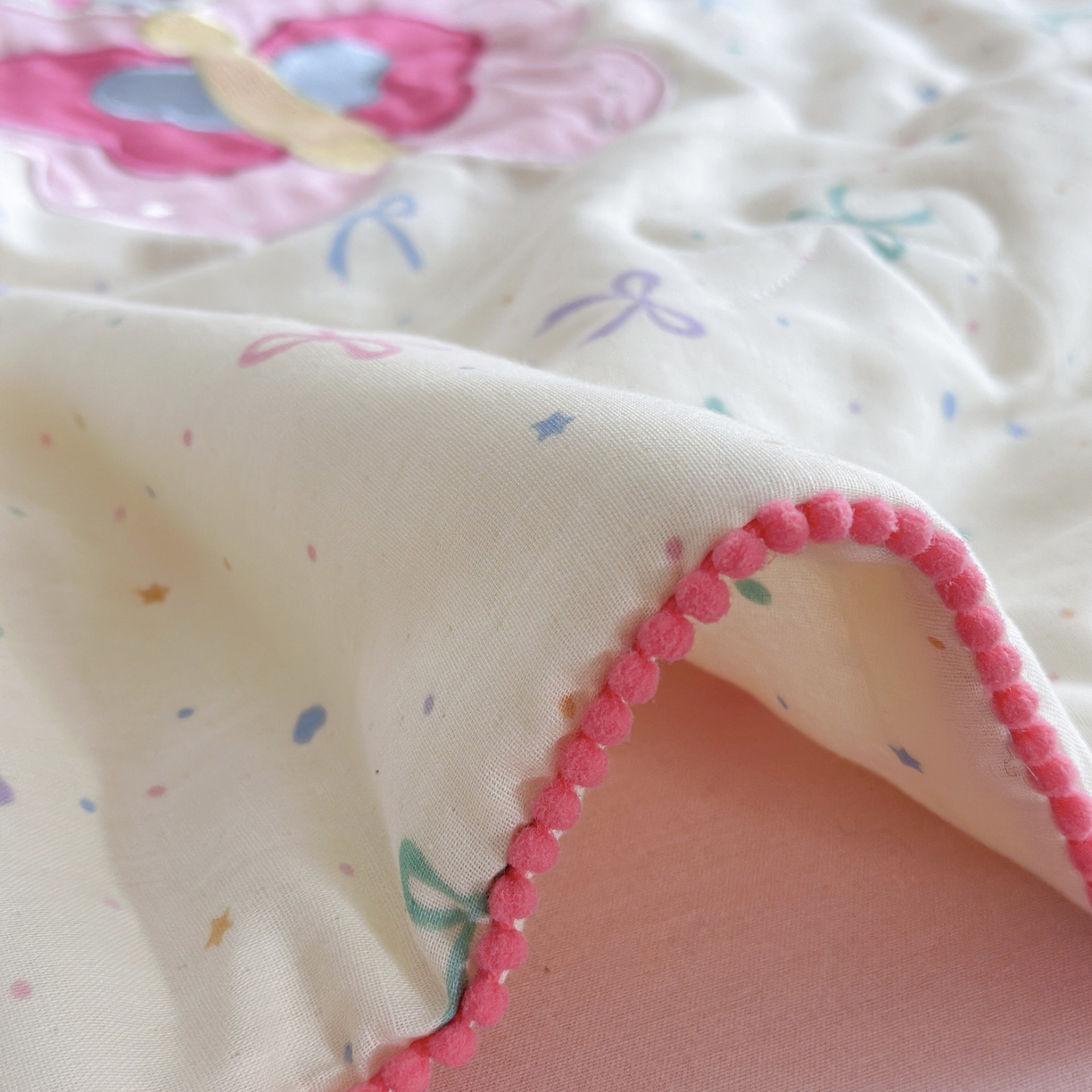 91家纺网 家纺一手货源 找家纺 觅糖家纺 2025春夏新款全棉双层纱夏被夏凉被空调被 蝴蝶日记