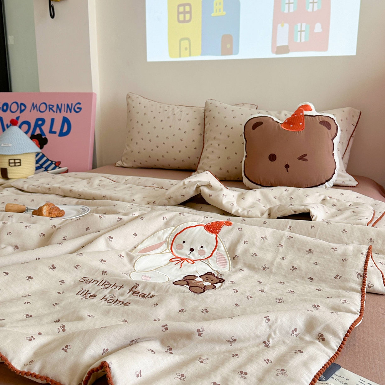 91家纺网 家纺一手货源 找家纺 觅糖家纺 2025春夏新款全棉双层纱夏被夏凉被空调被 礼物小兔