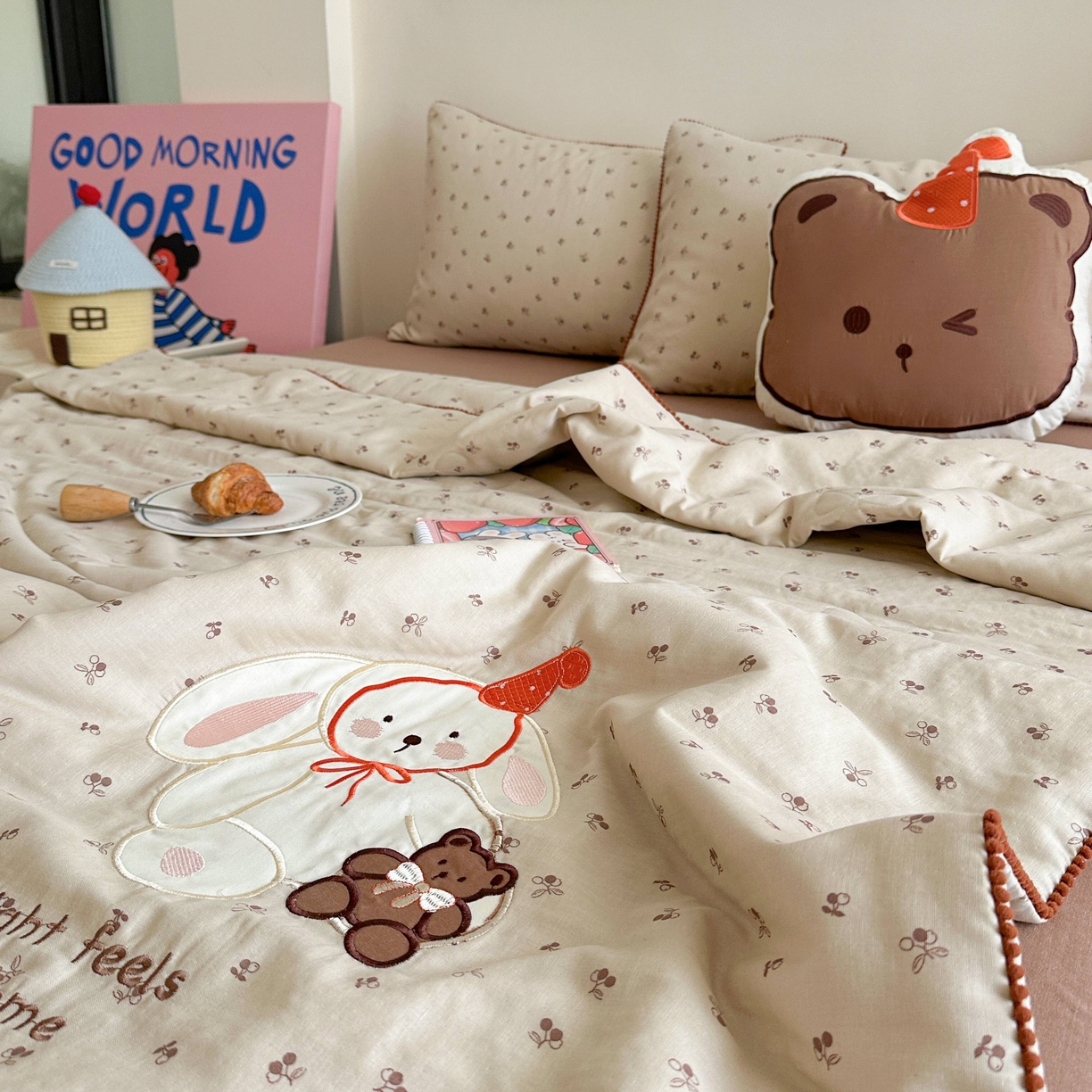 91家纺网 家纺一手货源 找家纺 觅糖家纺 2025春夏新款全棉双层纱夏被夏凉被空调被 礼物小兔