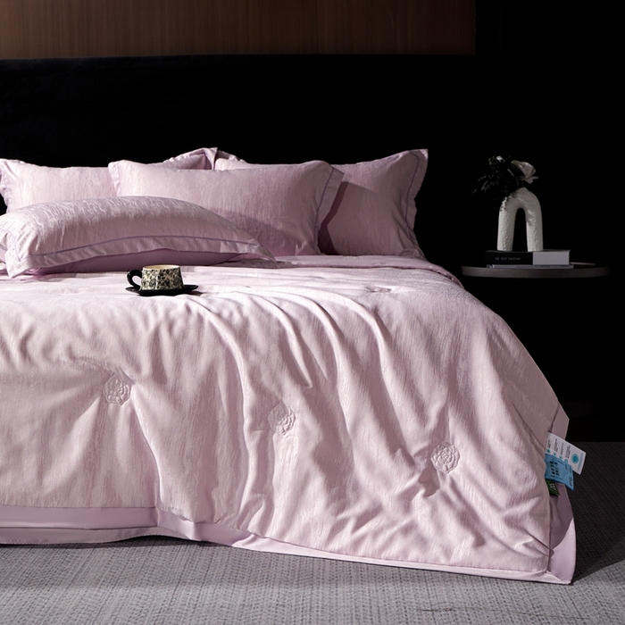 91家纺网 家纺一手货源 找家纺 丽卡家纺 2025新款翡丽天丝提花夏被四件套