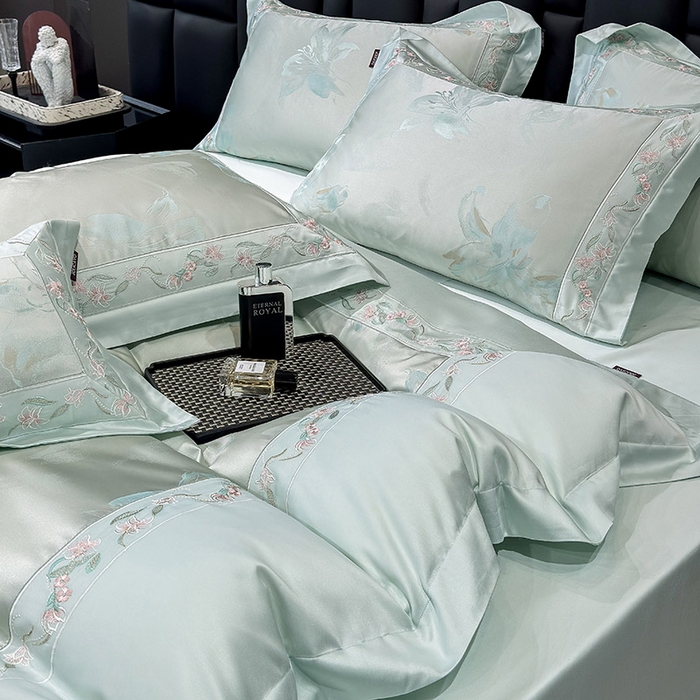 91家纺网 家纺一手货源 找家纺  2025新款高端A类天丝棉提花四件套真丝轻奢刺绣丝滑裸睡长绒棉爆款床上用品-薇澜 薇澜-云水绿