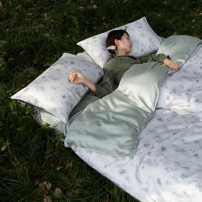 91家纺网 家纺一手货源 找家纺 禾时 2025新款60S兰精天丝数码印花四件套进口莱赛尔床品套件-知晓 知晓-绿