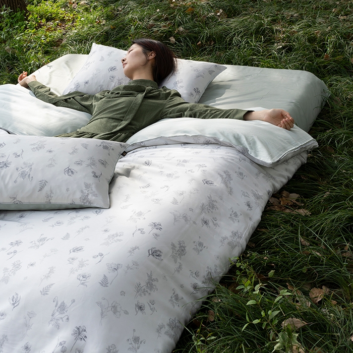 91家纺网 家纺一手货源 找家纺 禾时 2025新款60S兰精天丝数码印花四件套进口莱赛尔床品套件-知晓 知晓-绿