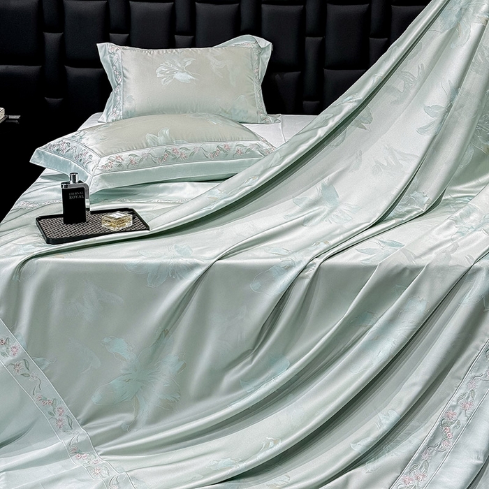 91家纺网 家纺一手货源 找家纺  2025新款高端A类天丝棉提花四件套真丝轻奢刺绣丝滑裸睡长绒棉爆款床上用品-薇澜 薇澜-云水绿