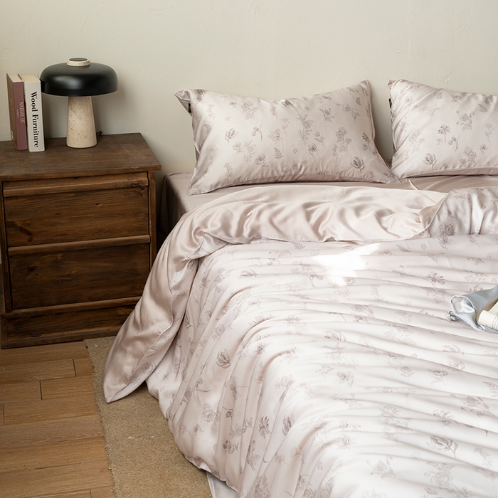 91家纺网 家纺一手货源 找家纺 禾时 2025新款60S兰精天丝数码印花四件套进口莱赛尔床品套件-知晓 知晓-玉