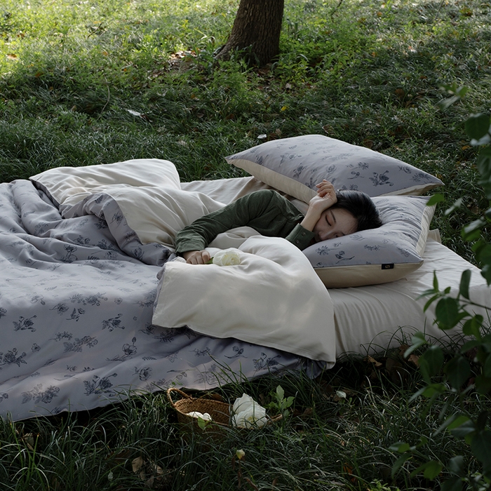 91家纺网 家纺一手货源 找家纺 禾时 2025新款60S兰精天丝数码印花四件套进口莱赛尔床品套件-知晓 知晓-棕