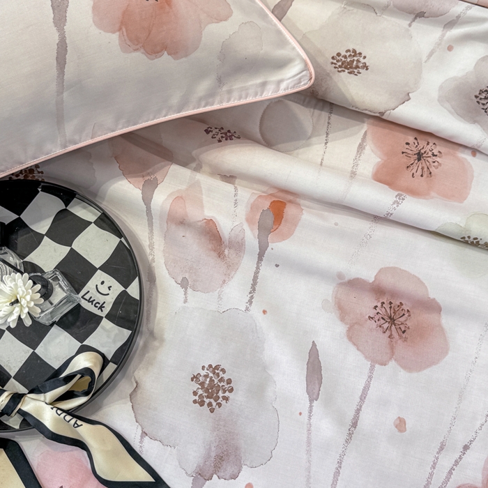 91家纺网 家纺一手货源 找家纺 芊寻家居 2025新款A类50支莱赛尔天丝数码印花夏被夏凉被空调被 花仙子粉