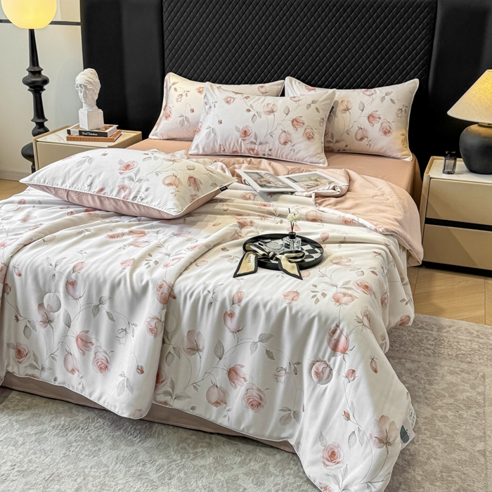 芊寻家居 2025新款A类50支莱赛尔天丝数码印花夏被夏凉被空调被 花意盈香粉