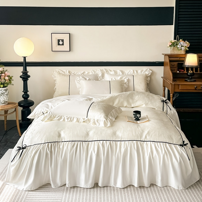 91家纺网 家纺一手货源 找家纺 凯美家居 2025新款法式风水洗真丝提花工艺四件套 雾中花 奶白