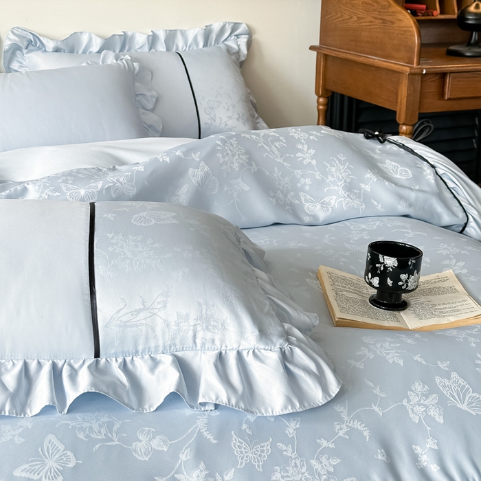 91家纺网 家纺一手货源 找家纺 凯美家居 2025新款法式风水洗真丝提花工艺四件套 雾中花 浅蓝