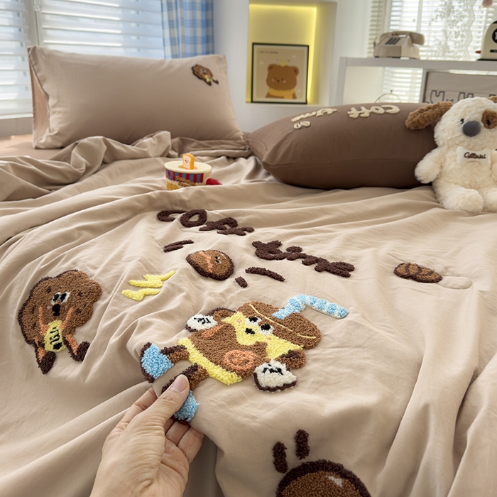 91家纺网 家纺一手货源 找家纺 曼谷家纺 2025新款水洗棉超软毛巾绣夏被直播热款 咖啡时光-奶咖