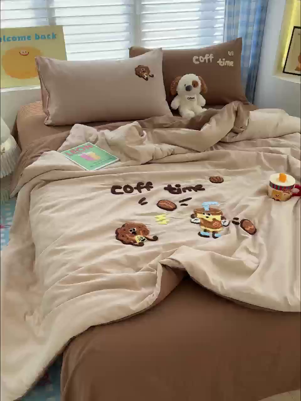 91家纺网 家纺一手货源 找家纺 曼谷家纺 2025新款水洗棉超软毛巾绣夏被直播热款 咖啡时光-奶咖