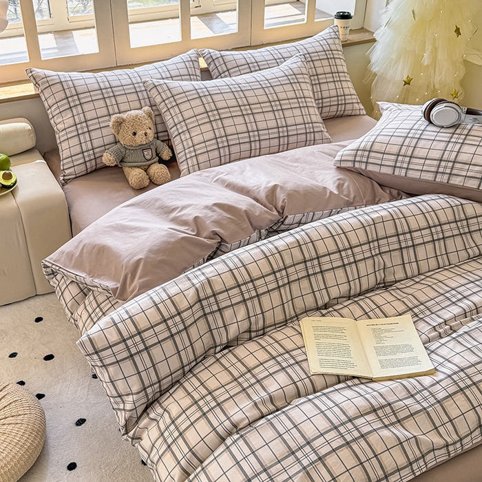 91家纺网 家纺一手货源 找家纺 芊寻家居 2025新款13372全棉印花系列四件套 柏拉图