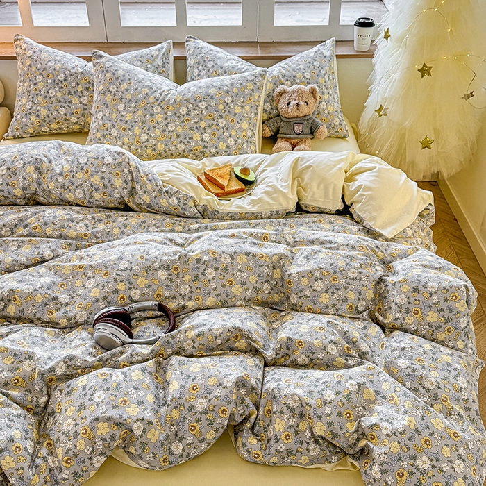 91家纺网 家纺一手货源 找家纺 芊寻家居 2025新款13372全棉印花系列四件套 暮云 灰