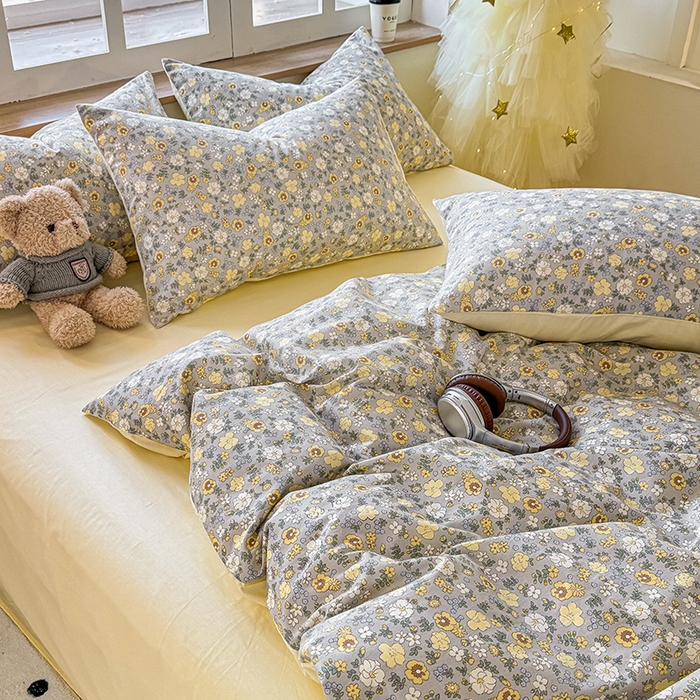 91家纺网 家纺一手货源 找家纺 芊寻家居 2025新款13372全棉印花系列四件套 暮云 灰