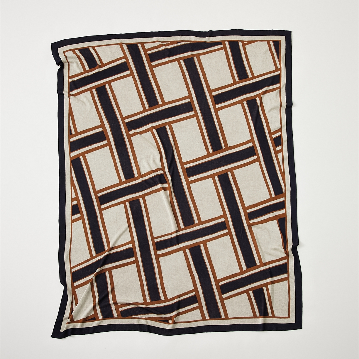 91家纺网 家纺一手货源 找家纺 暖绵绵家纺 2025新款莱赛尔盖毯毯子-格尔利【注：最低零售价：128元】 格尔利-焦糖色