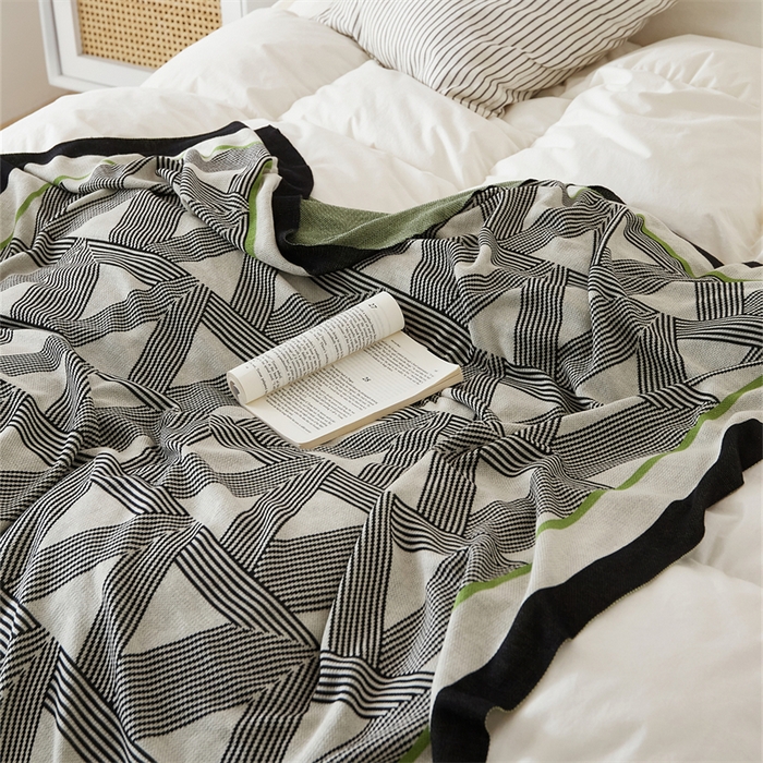 91家纺网 家纺一手货源 找家纺 暖绵绵家纺 2025新款针织盖毯--布维林【注：最低零售价：128元】 布维林-焦糖色