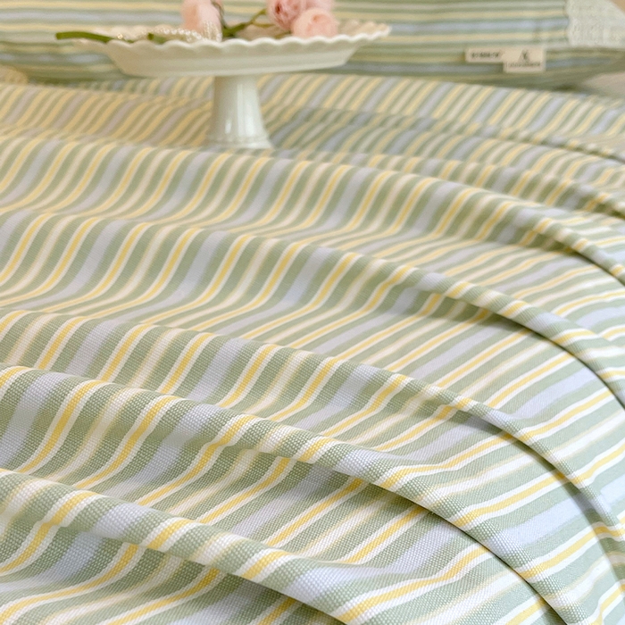 91家纺网 家纺一手货源 找家纺 春皖家纺 2025春夏新款老粗布花边款凉席席子单床单 床单单件 花边-琴南