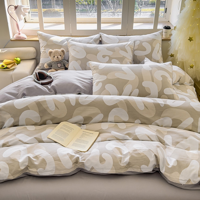 91家纺网 家纺一手货源 找家纺 芊寻家居 2025新款13372全棉印花系列单被套 小时代