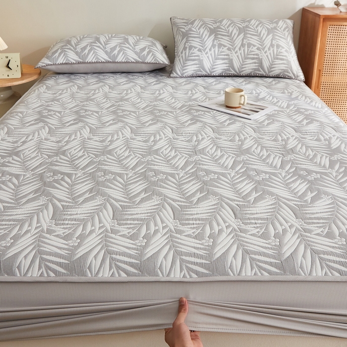 91家纺网 家纺一手货源 找家纺 梦镜家纺 2025新款A类针织双层纱床笠 细叶-雅致灰