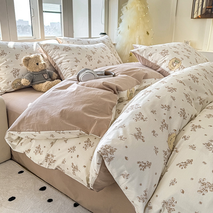 91家纺网 家纺一手货源 找家纺 芊寻家居 2025新款13372全棉印花系列单枕套 梦境女孩 米