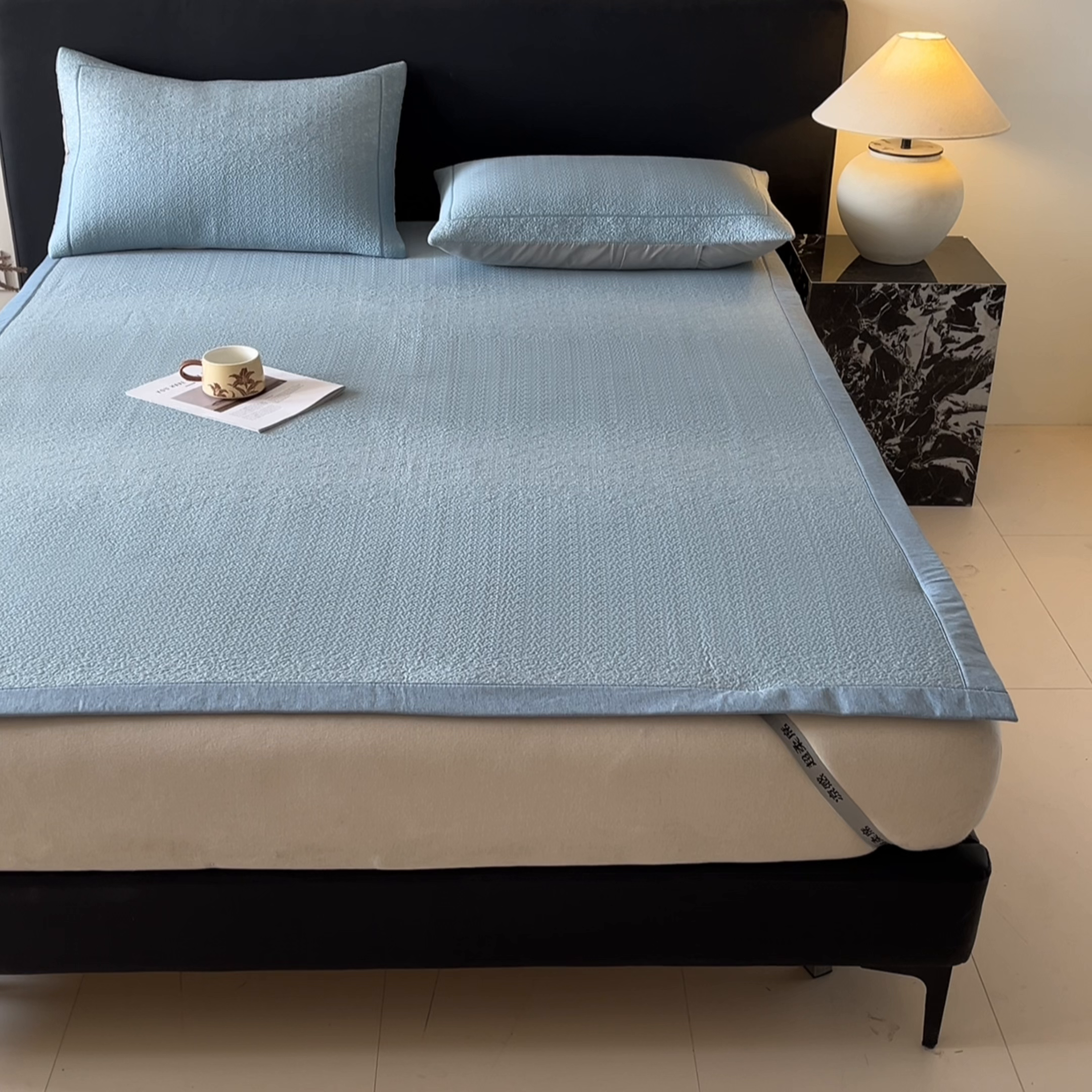 91家纺网 家纺一手货源 找家纺 雅居纺家纺 2025春夏新款提花星空凉感席凉席席子 星空-蓝 床席款