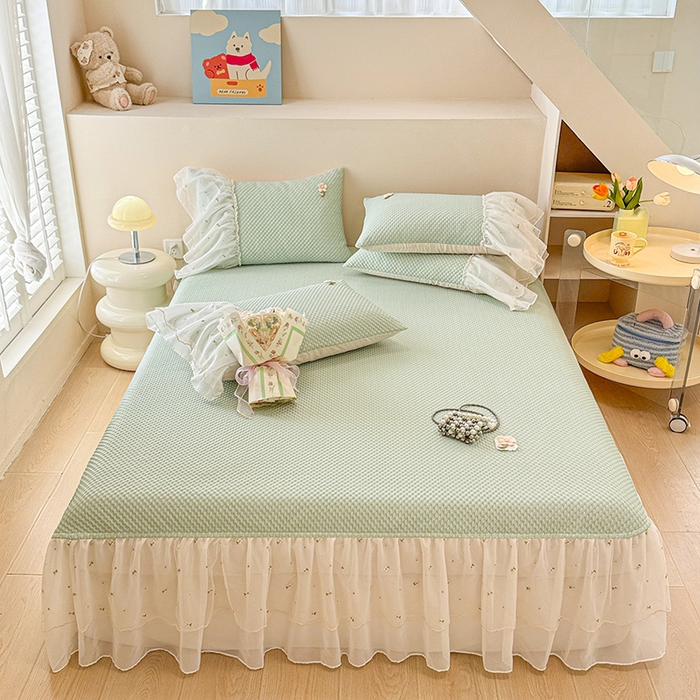 91家纺网 家纺一手货源 找家纺 蓝邻家纺 2025春夏新款PE提花雪纺+绣花花边凉席席子 夏花-绿