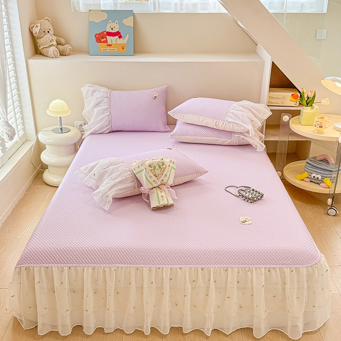 91家纺网 家纺一手货源 找家纺 蓝邻家纺 2025春夏新款PE提花雪纺+绣花花边凉席席子 夏花-紫