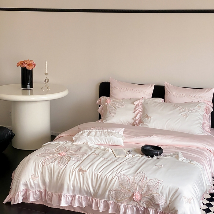 91家纺网 家纺一手货源 找家纺 曼布缇 2025新款A类莱赛尔竹纤维绣花四件套-海伦娜 海伦娜-粉 券后368起 会员减20