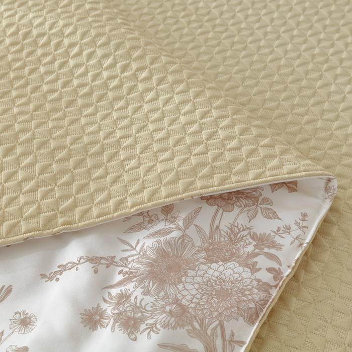 91家纺网 家纺一手货源 找家纺 琪宝阁 2025新款美容床罩四件套美容院专用套件-小风车系列 小风车-卡其