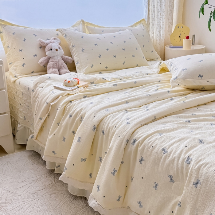 91家纺网 家纺一手货源 找家纺 梦可莱家居 2025夏季新款木棉夏被镂空花边床盖四件套 蝴蝶兰