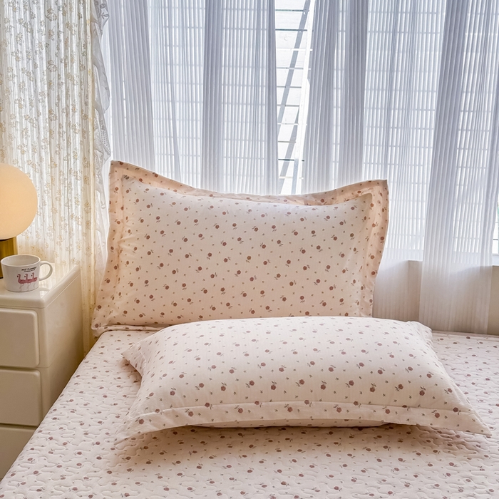 91家纺网 家纺一手货源 找家纺 梦可莱家居 2025夏季新款木棉夏被镂空花边床盖四件套 玫瑰卡