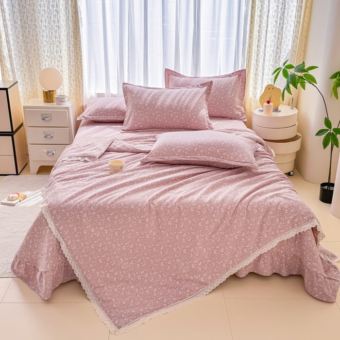 91家纺网 家纺一手货源 找家纺 梦可莱家居 2025夏季新款木棉夏被镂空花边床盖四件套 紫金花