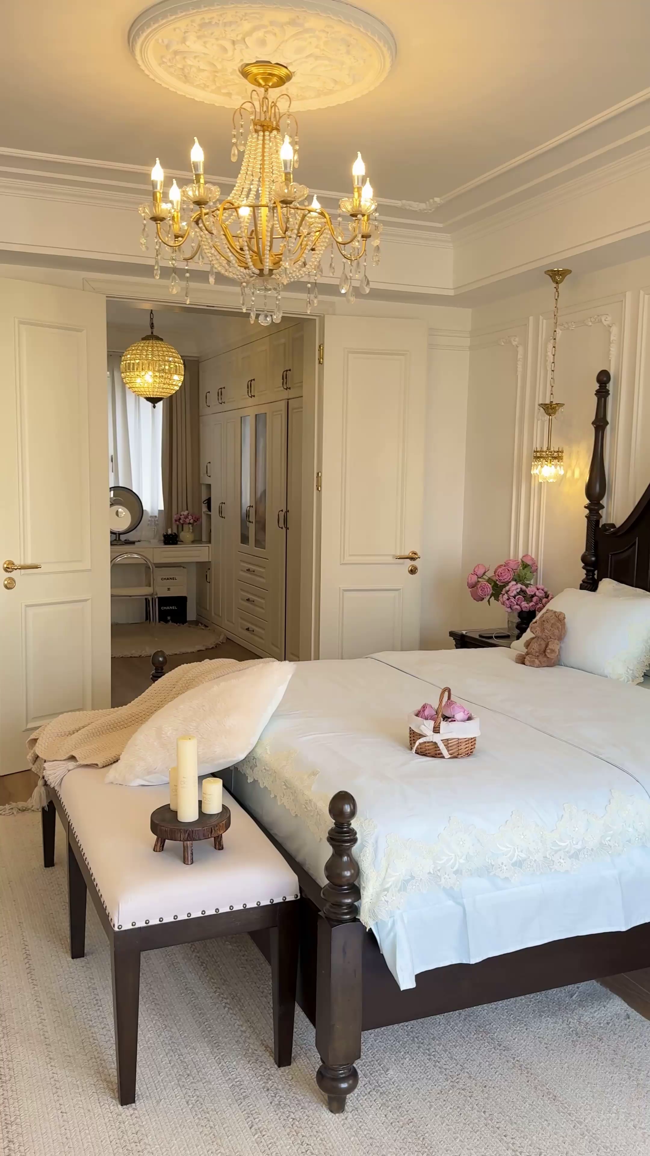 91家纺网 家纺一手货源 找家纺 秀色家纺 2025新款法式田园轻奢蕾丝荷叶边被套贡缎全棉四件套纯棉公主风高级床品（轻奢风） 星光蝴蝶-远山蓝