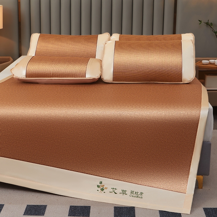 91家纺网 家纺一手货源 找家纺 眠多宝 2025新款艾草单面古藤宽边绣花冰丝席凉席 步步高