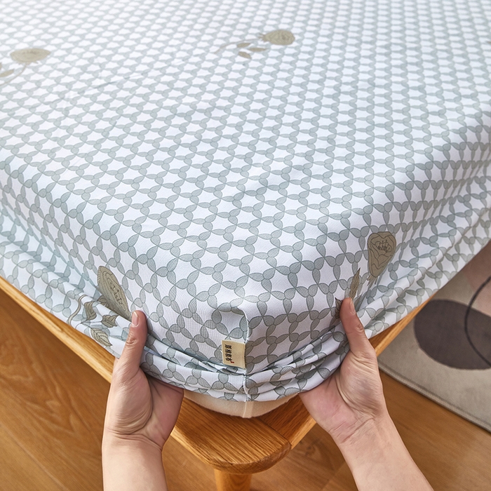 91家纺网 家纺一手货源 找家纺 蕾诺家纺 2025新款老粗布加厚全包防滑防尘罩床罩床笠 玫影