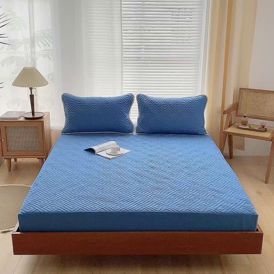 91家纺网 家纺一手货源 找家纺 花言狐语 2025新款A类防水床笠隔尿透气席梦思保护套可定制水洗 富贵格蓝