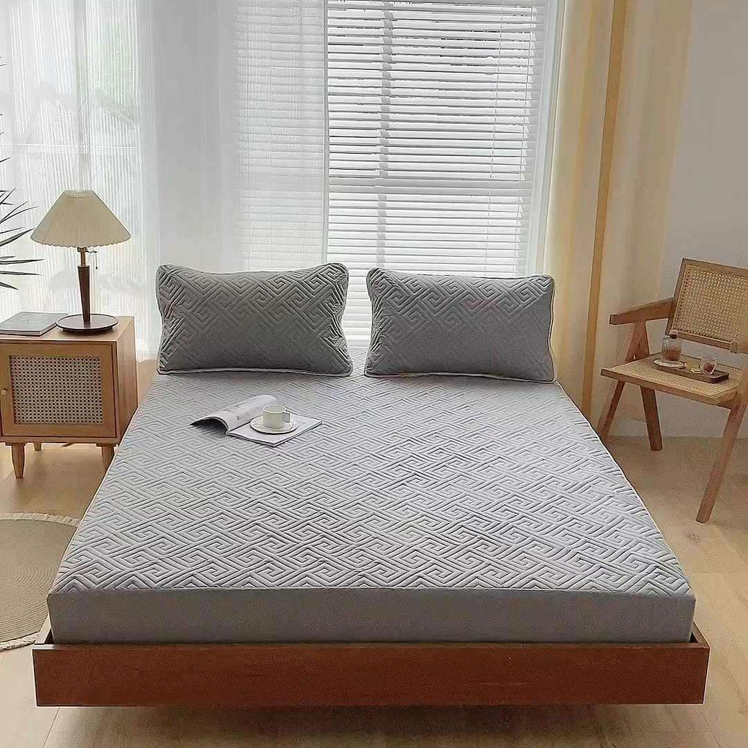 91家纺网 家纺一手货源 找家纺 花言狐语 2025新款A类防水床笠隔尿透气席梦思保护套可定制水洗 富贵格-灰