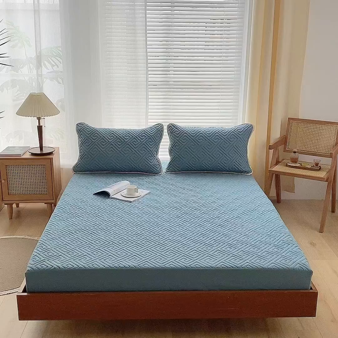 91家纺网 家纺一手货源 找家纺 花言狐语 2025新款A类防水床笠隔尿透气席梦思保护套可定制水洗 富贵格绿色