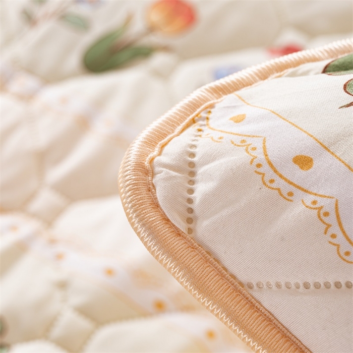 91家纺网 家纺一手货源 找家纺 花言狐语 2025新款A类防水床笠隔尿透气席梦思保护套可定制水洗 花丛兔