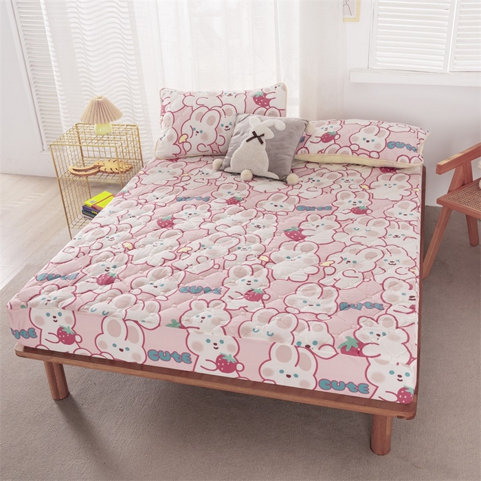 91家纺网 家纺一手货源 找家纺 花言狐语 2025新款A类防水床笠隔尿透气席梦思保护套可定制水洗 快乐兔兔