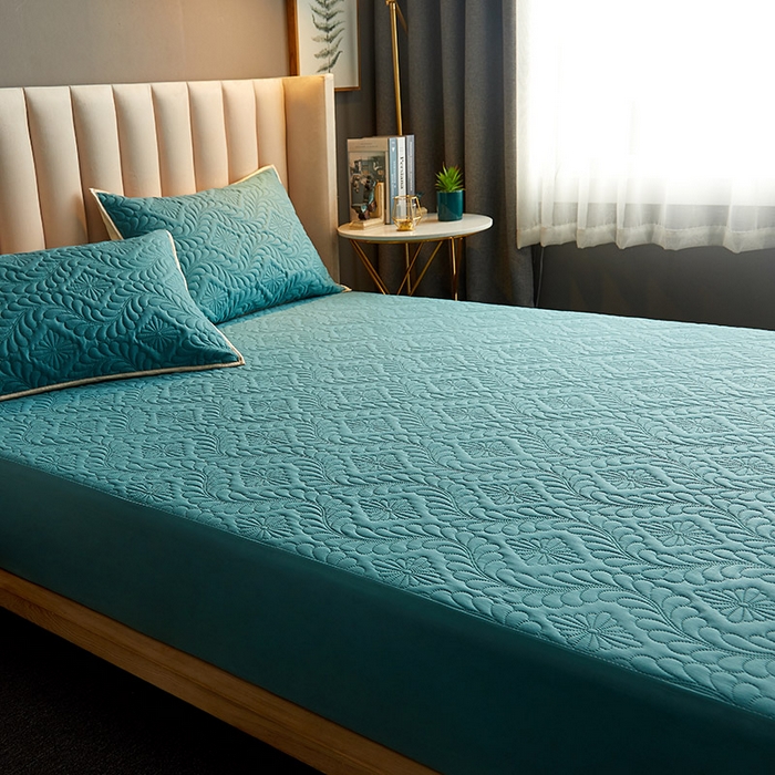 91家纺网 家纺一手货源 找家纺 花言狐语 2025新款A类防水床笠隔尿透气席梦思保护套可定制水洗 富贵花-墨绿