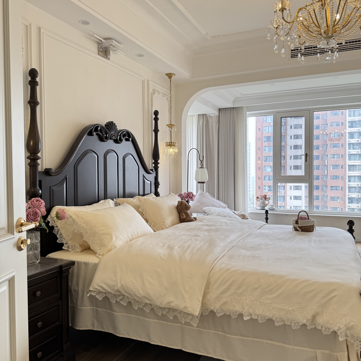 91家纺网 家纺一手货源 找家纺 秀色家纺 秀色家纺 2025新款法式田园轻奢蕾丝荷叶边被套贡缎全棉四件套纯棉公主风高级床品（网红实拍风） 星光蝴蝶-奶昔白