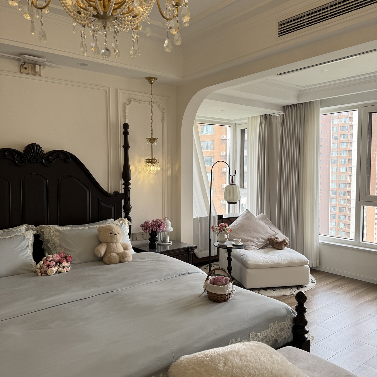 91家纺网 家纺一手货源 找家纺 秀色家纺 秀色家纺 2025新款法式田园轻奢蕾丝荷叶边被套贡缎全棉四件套纯棉公主风高级床品（网红实拍风） 星光蝴蝶-远山蓝