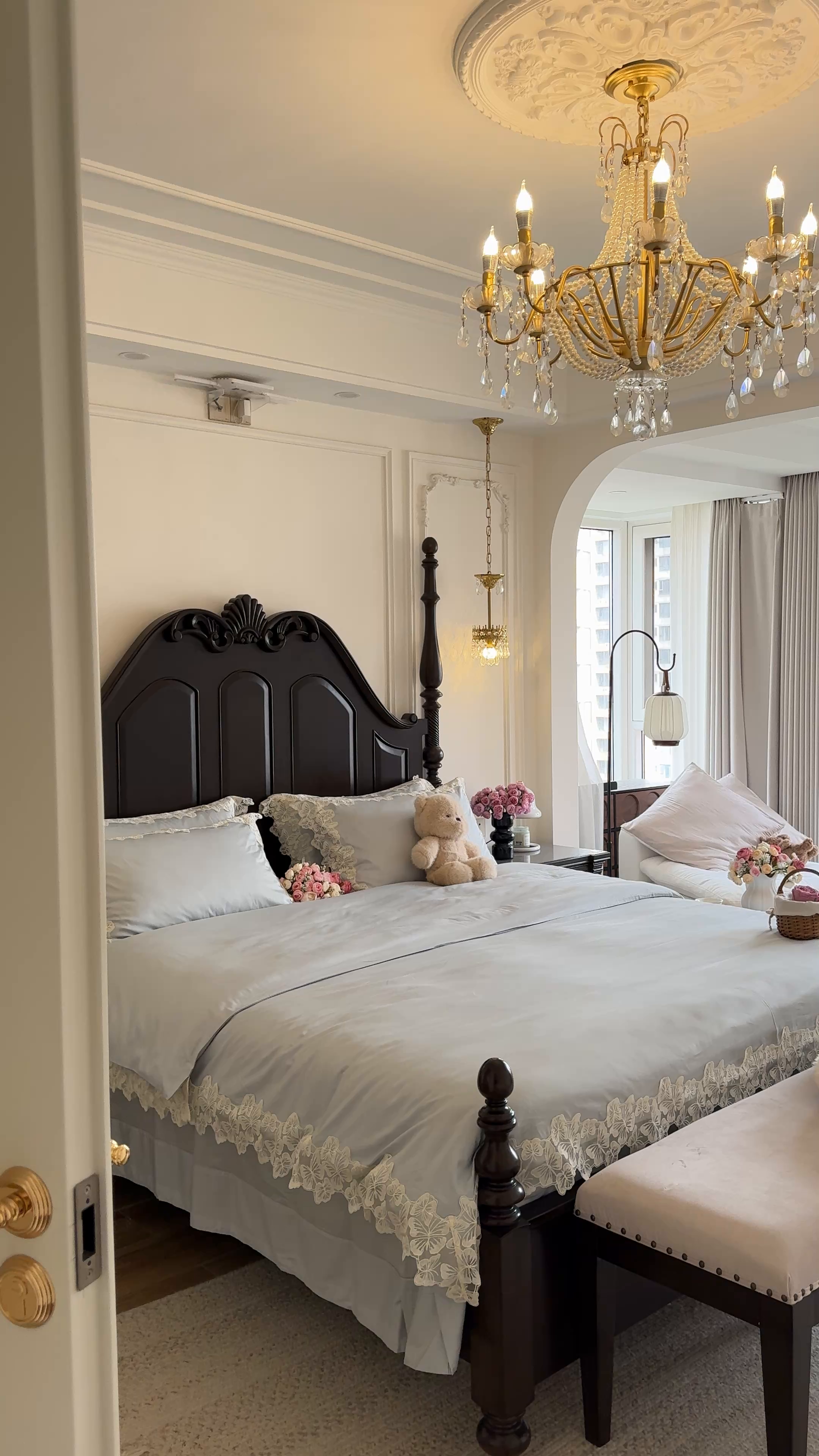 91家纺网 家纺一手货源 找家纺 秀色家纺 秀色家纺 2025新款法式田园轻奢蕾丝荷叶边被套贡缎全棉四件套纯棉公主风高级床品（网红实拍风） 星光蝴蝶-远山蓝