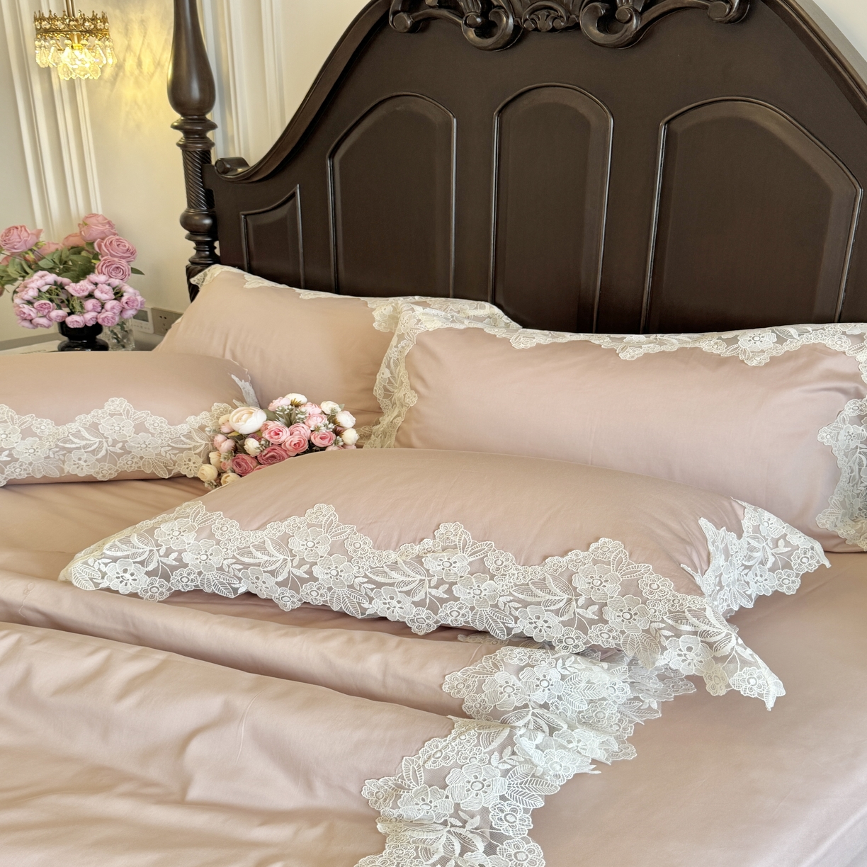 91家纺网 家纺一手货源 找家纺 （总）秀色家纺 秀色家纺 2025新款法式田园轻奢蕾丝荷叶边被套贡缎全棉四件套纯棉公主风高级床品（网红实拍风）