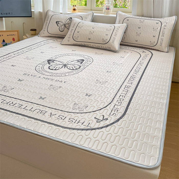 91家纺网 家纺一手货源 找家纺 布卢姆床垫 2025新款卡通A类大版数码凉感丝乳胶凉席 蝴蝶翩翩