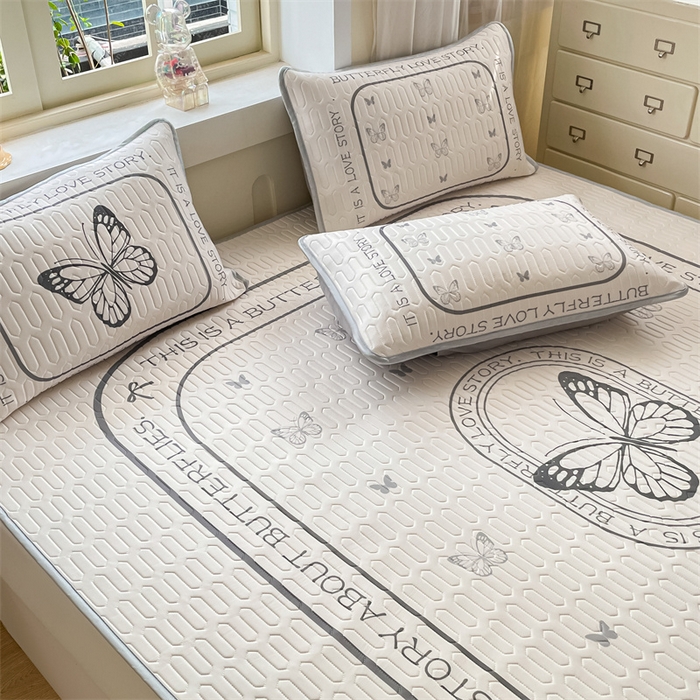 91家纺网 家纺一手货源 找家纺 布卢姆床垫 2025新款卡通A类大版数码凉感丝乳胶凉席 蝴蝶翩翩