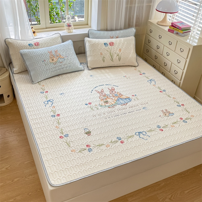 91家纺网 家纺一手货源 找家纺 布卢姆床垫 2025新款卡通A类大版数码凉感丝乳胶凉席 莫奈花园