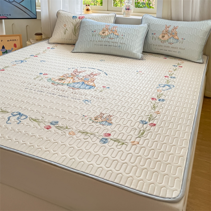 91家纺网 家纺一手货源 找家纺 布卢姆床垫 2025新款卡通A类大版数码凉感丝乳胶凉席 莫奈花园